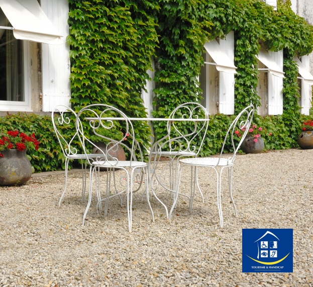 gîte de groupe près de Tours (37) à Lignières-de-Touraine